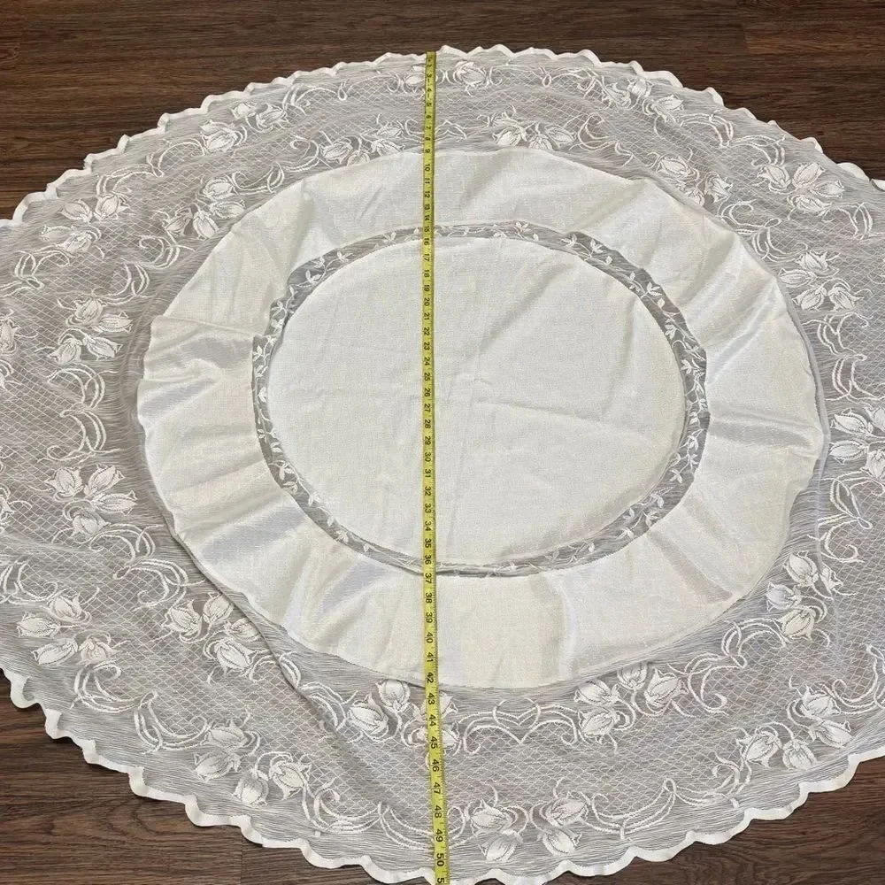 Vintage Ivory White Oval Tablecloth Solid Central Panel With Tiered Lace Border